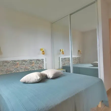 T3 Avec Vue Panoramique Sur La Mer, Terrasse, Piscine Et A Seulement 300m De La De La Roya