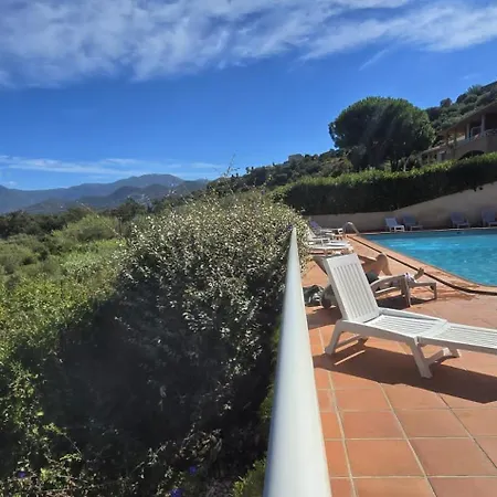 T3 Avec Vue Panoramique Sur La Mer, Terrasse, Piscine Et A Seulement 300m De La De La Roya Apartman