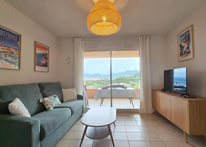 Apartmán T3 Avec Vue Panoramique Sur La Mer, Terrasse, Piscine Et A Seulement 300m De La De La Roya Saint-Florent (Corsica)